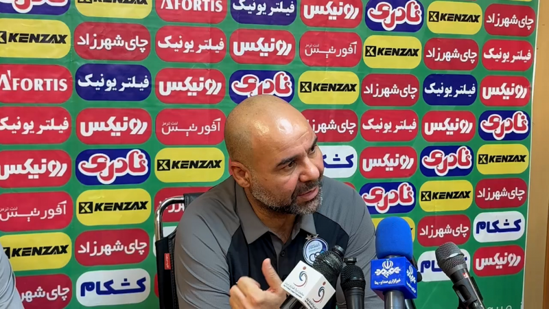بختیاری‌زاده: قرار نیست تا ابد سرمربی استقلال بمانم