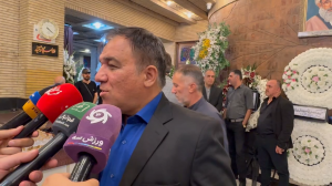 تاجرنیا: اگر اهل شلوغ‌کاری بودیم، تا حالا جام قهرمانی را گرفته بودیم