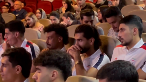 پخش لحظات احساسی تیم ملی در  مراسم حمایت از کودکان سرطانی