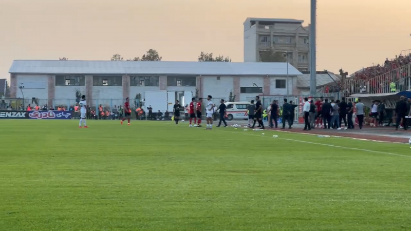 شجاع خلیل زاده تیمش را بیرون کشید