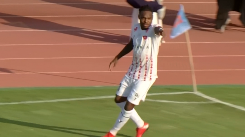 گل اول پرسپولیس به مس شهر بابک (بیفوما)