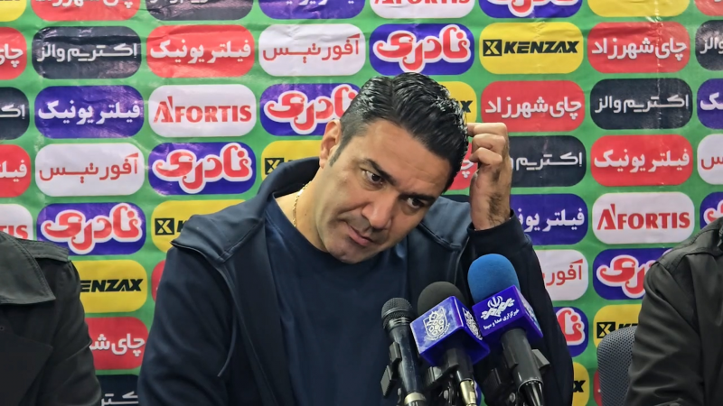 نکونام: تعویض ها ریتم بازی را عوض کردند