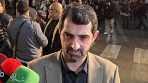 داوری: برای اهتزاز پرچم ایران هم قسم هستیم